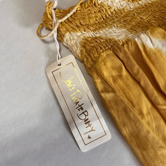 Jen’s Pirate Booty off the shoulder one shoulder top in Yellow - Picture 3 of 5